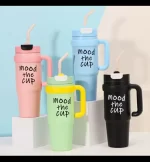 Insulated Thermo Cup Hot or Cold Water Tea Vacuum Cup Mug with metallic straw